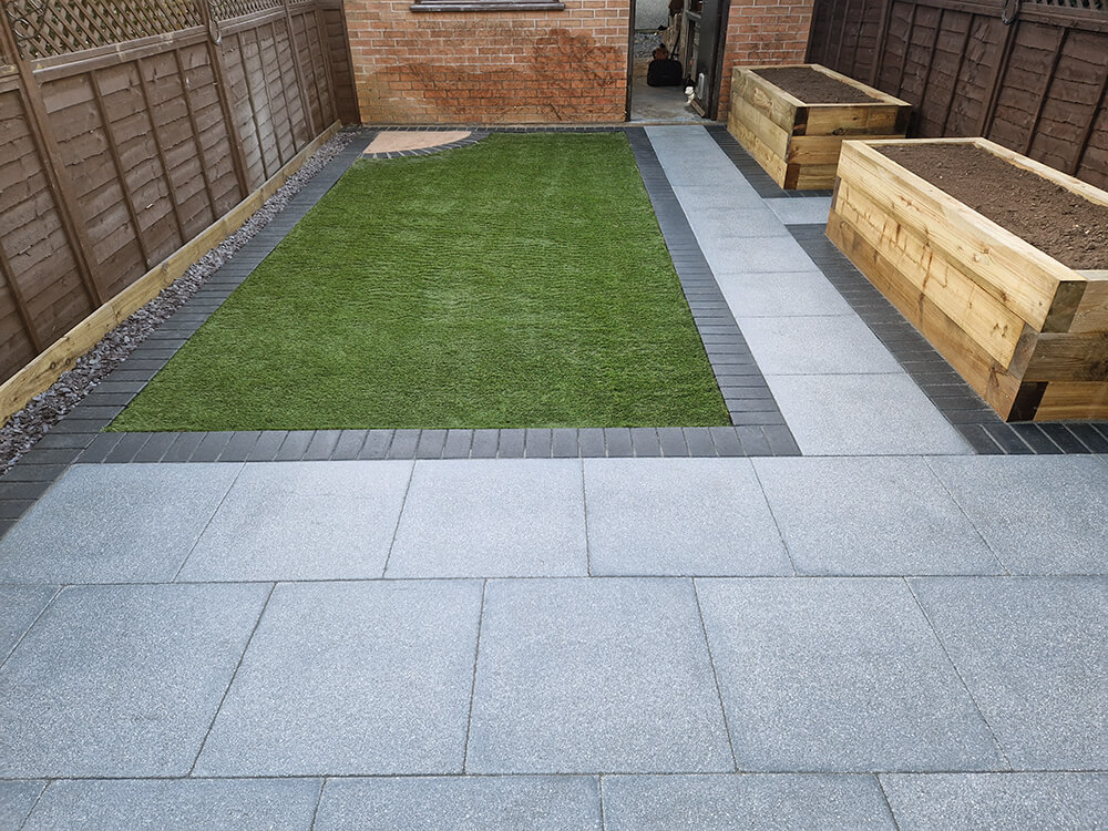 Landscaped Garden Using X Range Graphite Paving